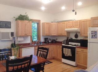 9 Phillips St #2, Greenfield, MA 01301