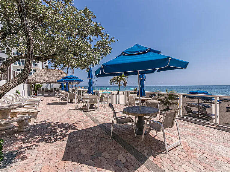 3700 Galt Ocean Dr #804 — Photo 43