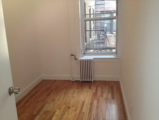 Rented by Cast Iron Real Estate | media 49