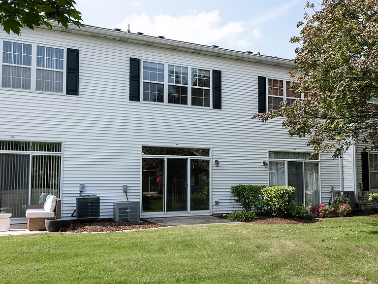 806 Woodewind Dr — Photo 23