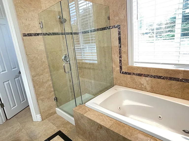 5310 Bruce Dr — Photo 5