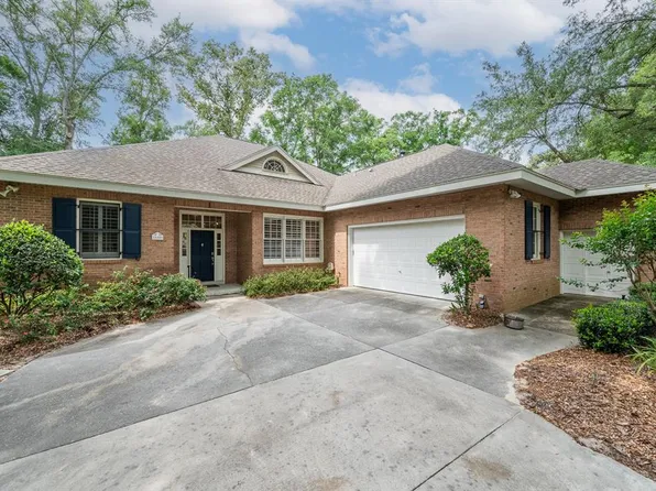 10409 SW 49th Ln, Gainesville, FL 32608