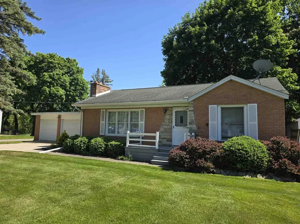 2584 Midland Rd, Bay City, MI 48706
