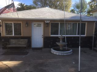 913 W 2nd Ave, Escondido, CA 92025