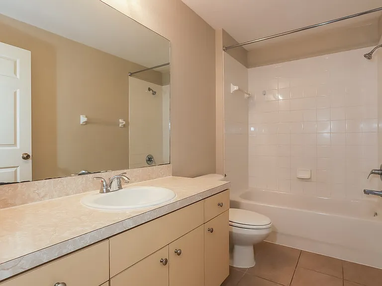 10326 Summerview Cir — Photo 14
