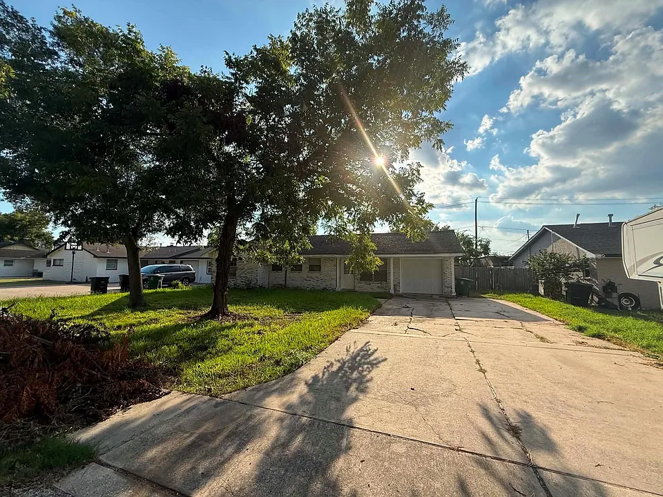 4414 Continental Dr