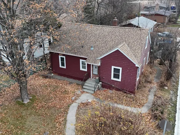 300 Grove Ave NE, Silver Lake, MN 55381