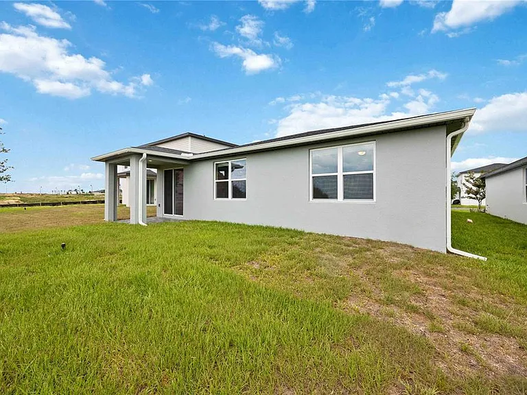 5009 Katrina Dr — Photo 48