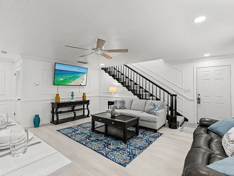 583 Pocahontas Dr — Photo 12