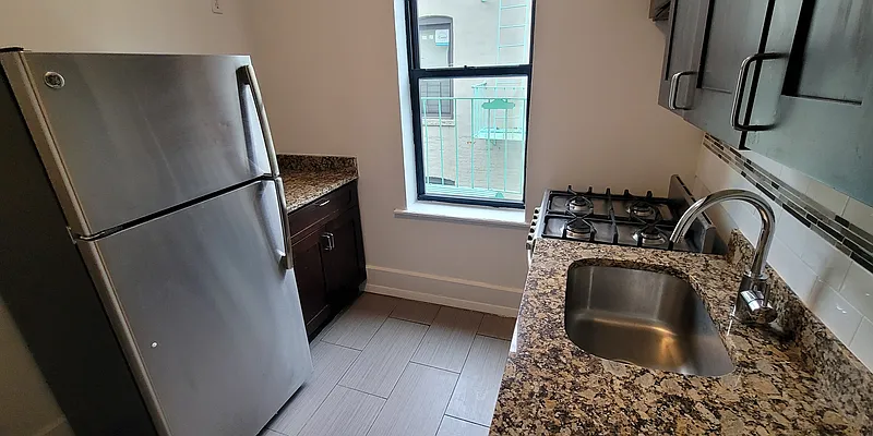 Rented by Premier One Realty LLC | media 2