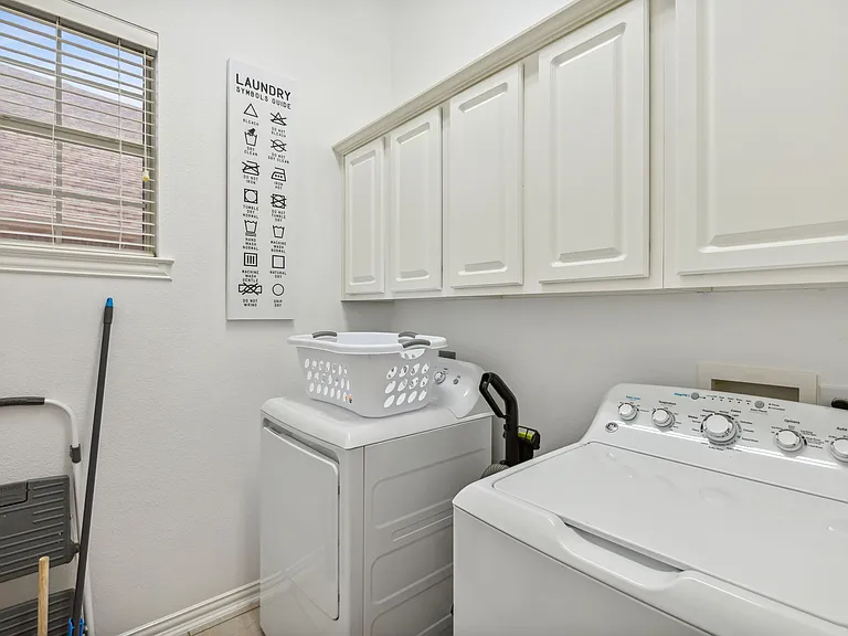 3524 Christopher Ln — Photo 18