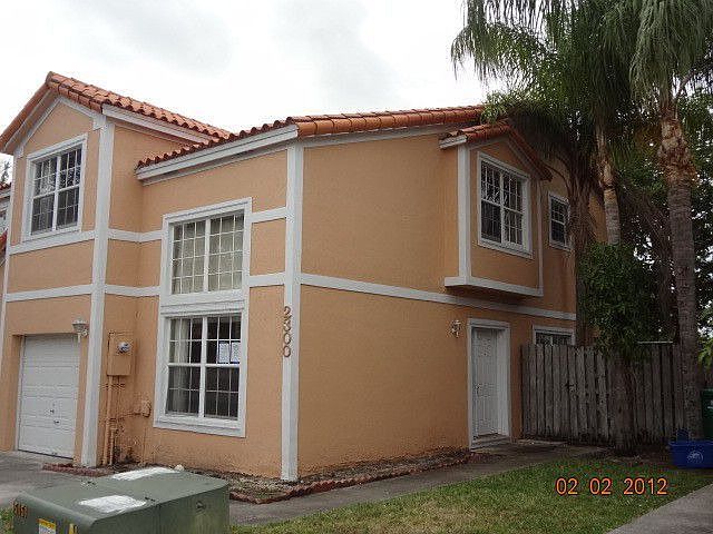2nd image of 2300 SW 84th Way