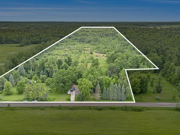 2146 W Pinconning Rd, Rhodes, MI 48652