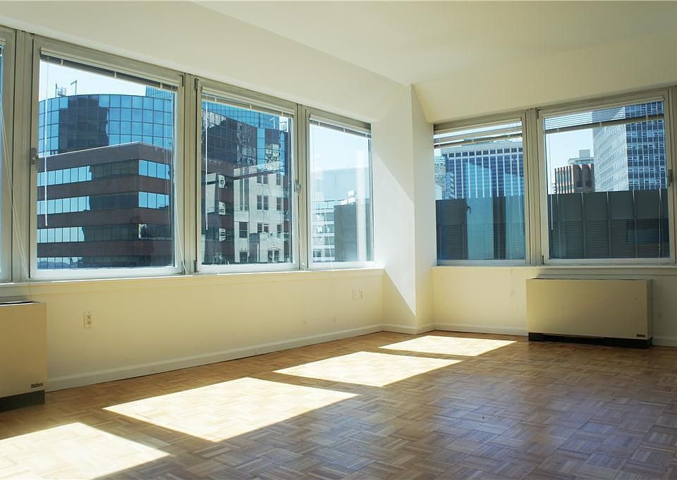 1st image of 200 Water St #2806****