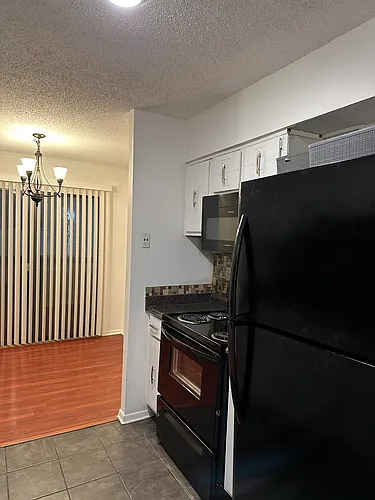 5653 Encino Cv #2 Photo 1