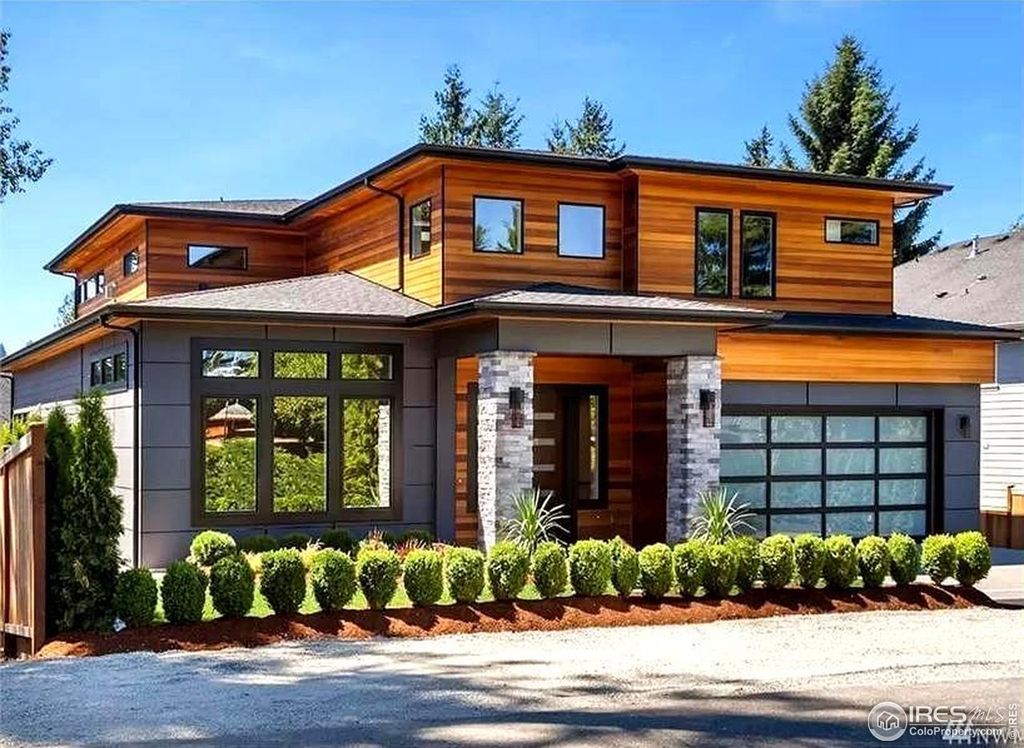 1825 Crisp Air Dr
