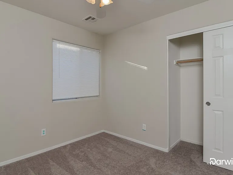 6044 Aripeka St — Photo 16