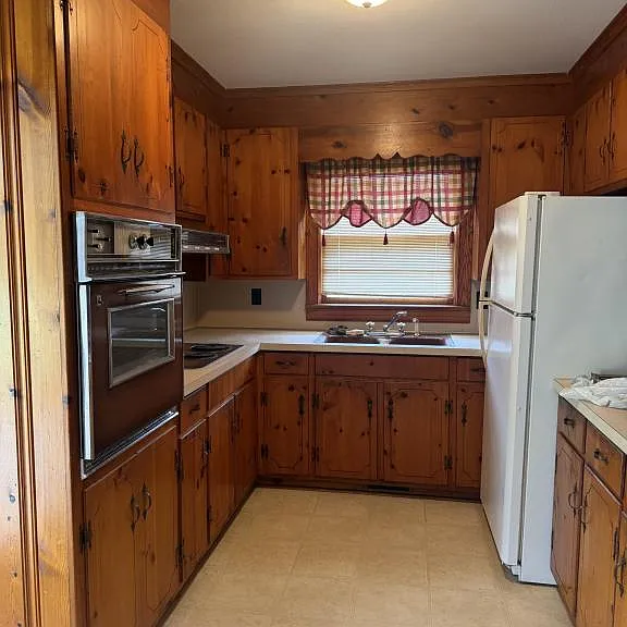 6492 Richardson Rd — Photo 1