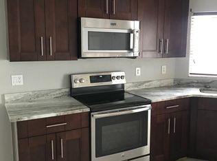 1053 NW 184th Way, Hollywood, FL 33029