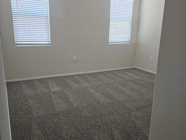 35963 W San Alvarez Ave — Photo 9
