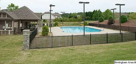 2001 Belvedere Cir — Photo 30