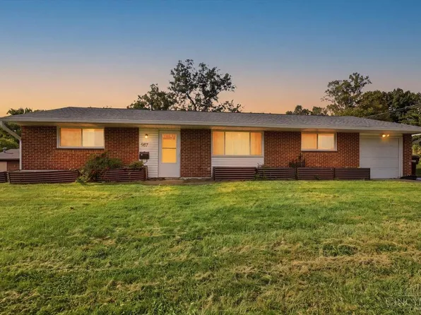 987 Seminole Trl, Milford, OH 45150