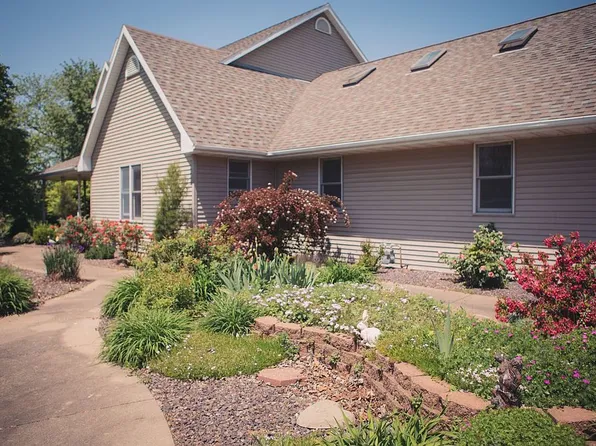 1521 Kochs Ln, Quincy, IL 62305