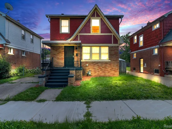 15385 Stansbury St, Detroit, MI 48227