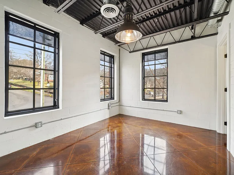 Lofts on 15th — Photo 58