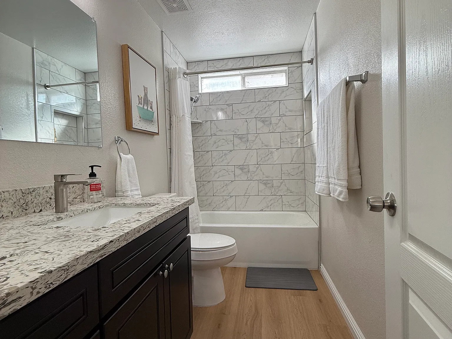 3 bed, 1468 sqft, $3,900 — Photo 4