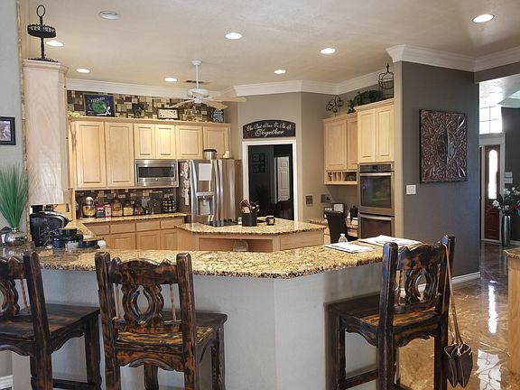 3rd image of 7036 Melick Cir