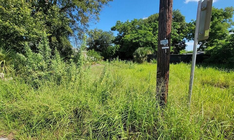 1st image of 357 AVENUE Y NE LOT 8