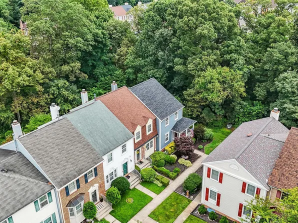 14514 Eddy Ct, Centreville, VA 20120