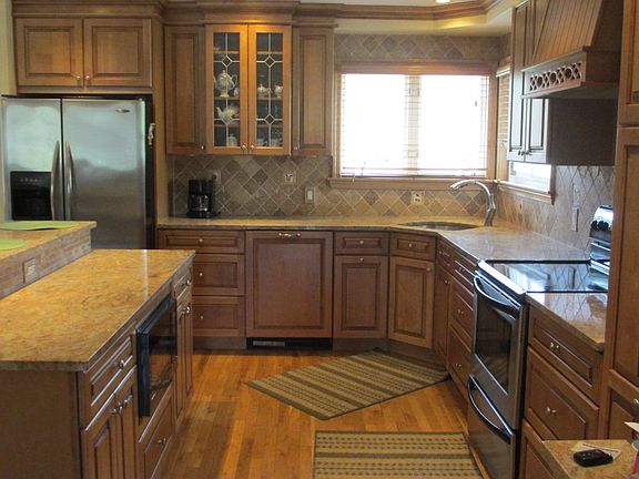 4th image of 9 Gristmill Ct