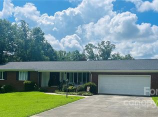 2112 Lynn St, Kannapolis, NC 28083