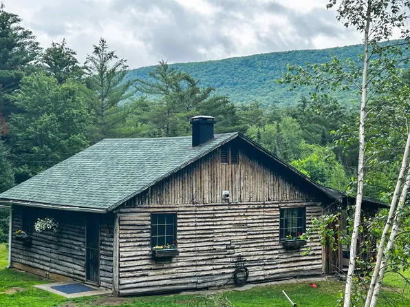868 NH Route 118, Canaan, NH 03741
