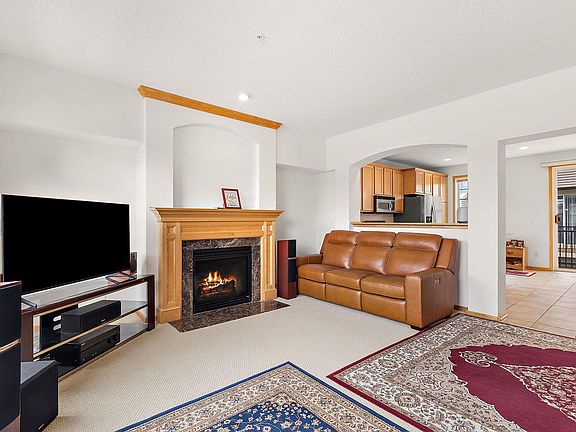 4th image of 8262 Labont Way #5