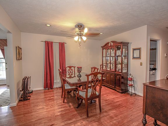 5th image of 21 Erskine Ln