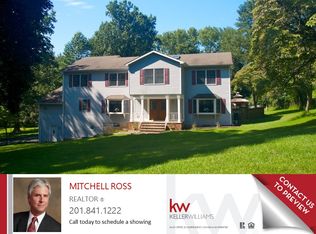 20 Valley Pl, Chester, NJ 07930