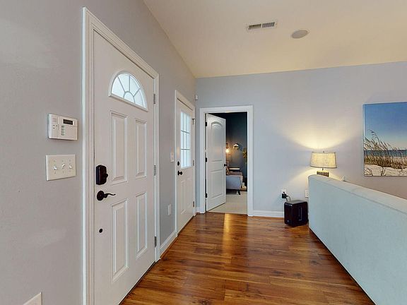 3rd image of 1917 Covengton Way #102