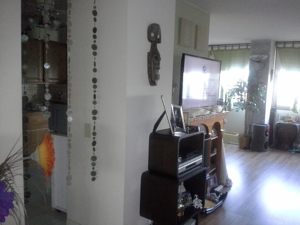 1st image of 4850 S Lake Park Ave APT 807