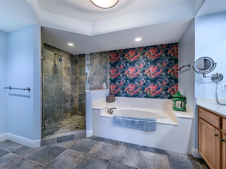 3313 Sunset Key Cir #104 — Photo 33