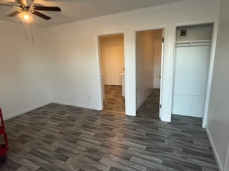 901 Zeff Rd — Photo 24