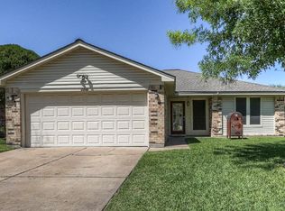 2319 Hearne Dr, Pasadena, TX 77502
