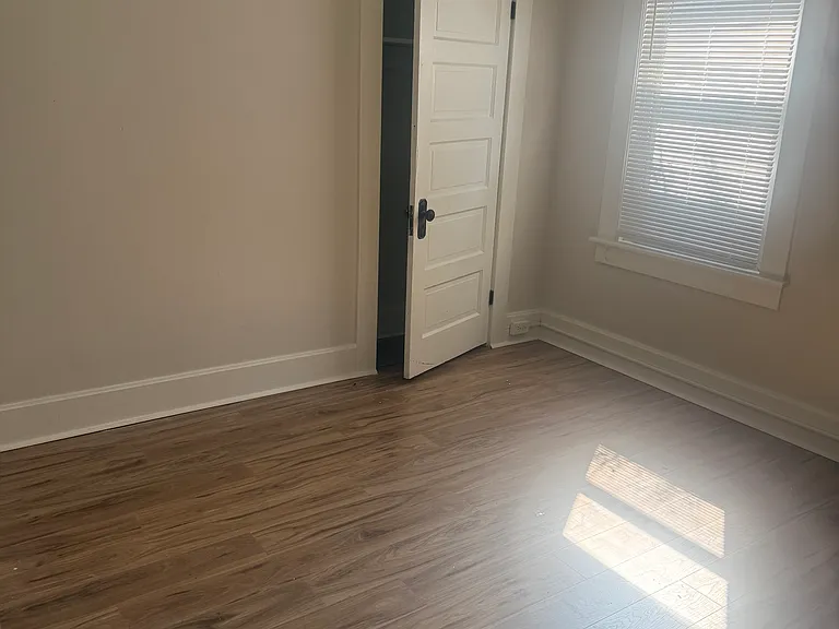 22 Browning St — Photo 24