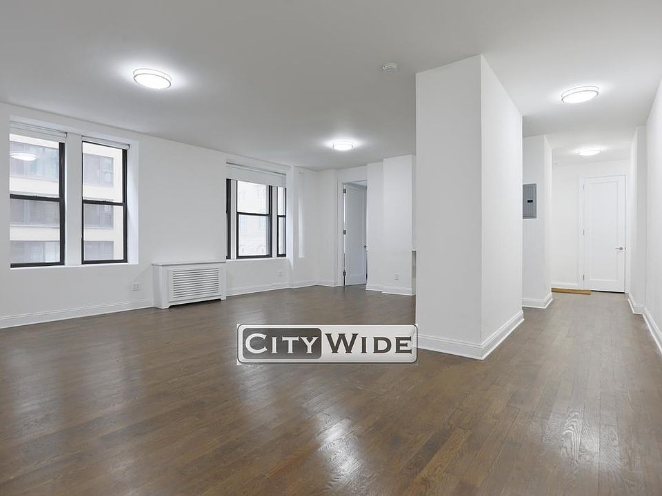 1st image of 200 W 58th St APT 4E