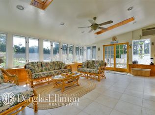 365 Donna Dr, Mattituck, NY 11952