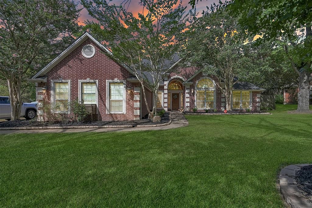 221 Hillside St, Navasota, TX 77868 MLS 56667842 Zillow