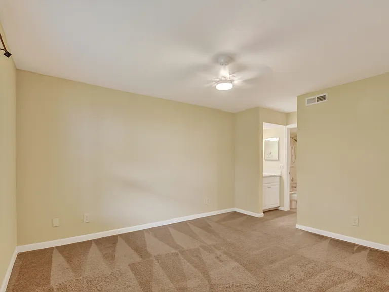100 Fairway Park Blvd #511 — Photo 11