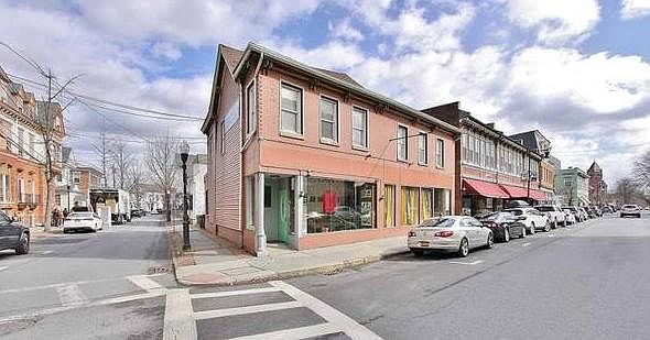 Welcome to 288 Fair Street!